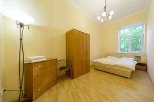 Квартира Best Rent. Квартира возле Арена Сити и Крещатика 9