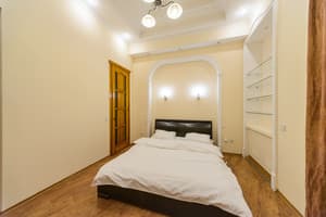 Квартира Best Rent. Квартира возле Арена Сити и Крещатика 11