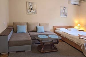 Квартира Home Hotel ул. Скоропадского, 5-а. Двухкомнатная квартира, ул. Скоропадского, 5-а 2