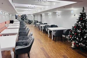 Senator Victory Square 17