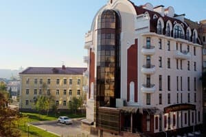 Готель Старо