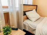 Возле метро Вокзальная на ул. Богдановская 9