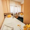 Возле метро Вокзальная на ул. Богдановская 1-2/21